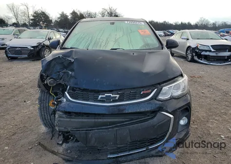 2018 Chevrolet Sonic Lt z USA, uszkodzony, nr VIN 1G1JD5SGXJ4100982